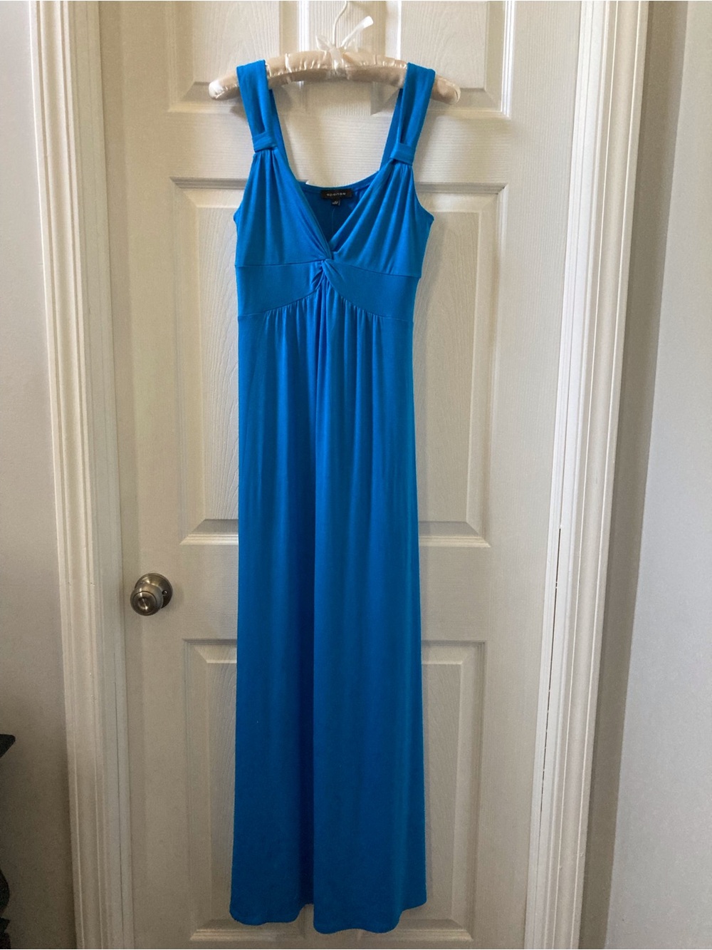 New with tags Beautiful turquoise maxi dress